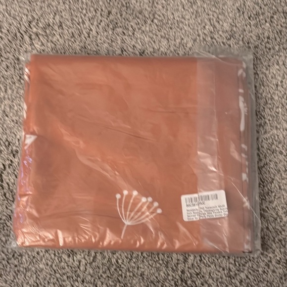 Fall Themed Tablecloth - Picture 7 of 7